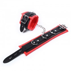 Red Room Esposas con Cadena 2